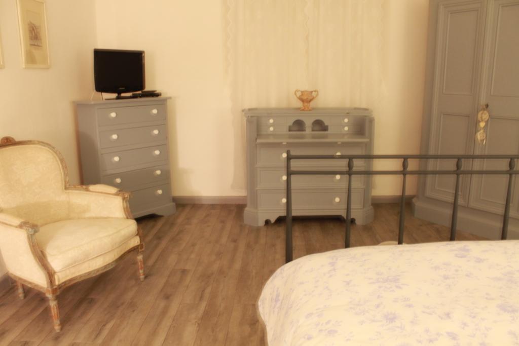 B&B Emily'S Rooms Φλωρεντία Δωμάτιο φωτογραφία