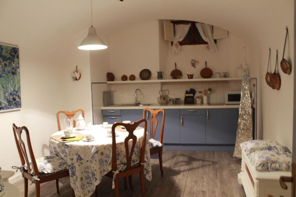 B&B Emily'S Rooms Φλωρεντία Δωμάτιο φωτογραφία