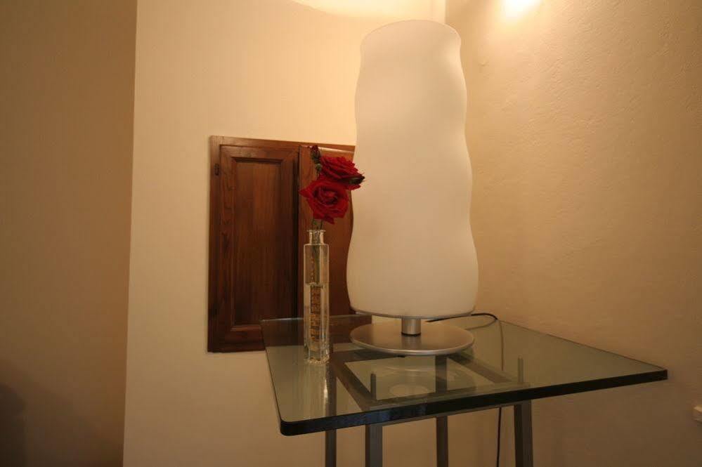 B&B Emily'S Rooms Φλωρεντία Εξωτερικό φωτογραφία